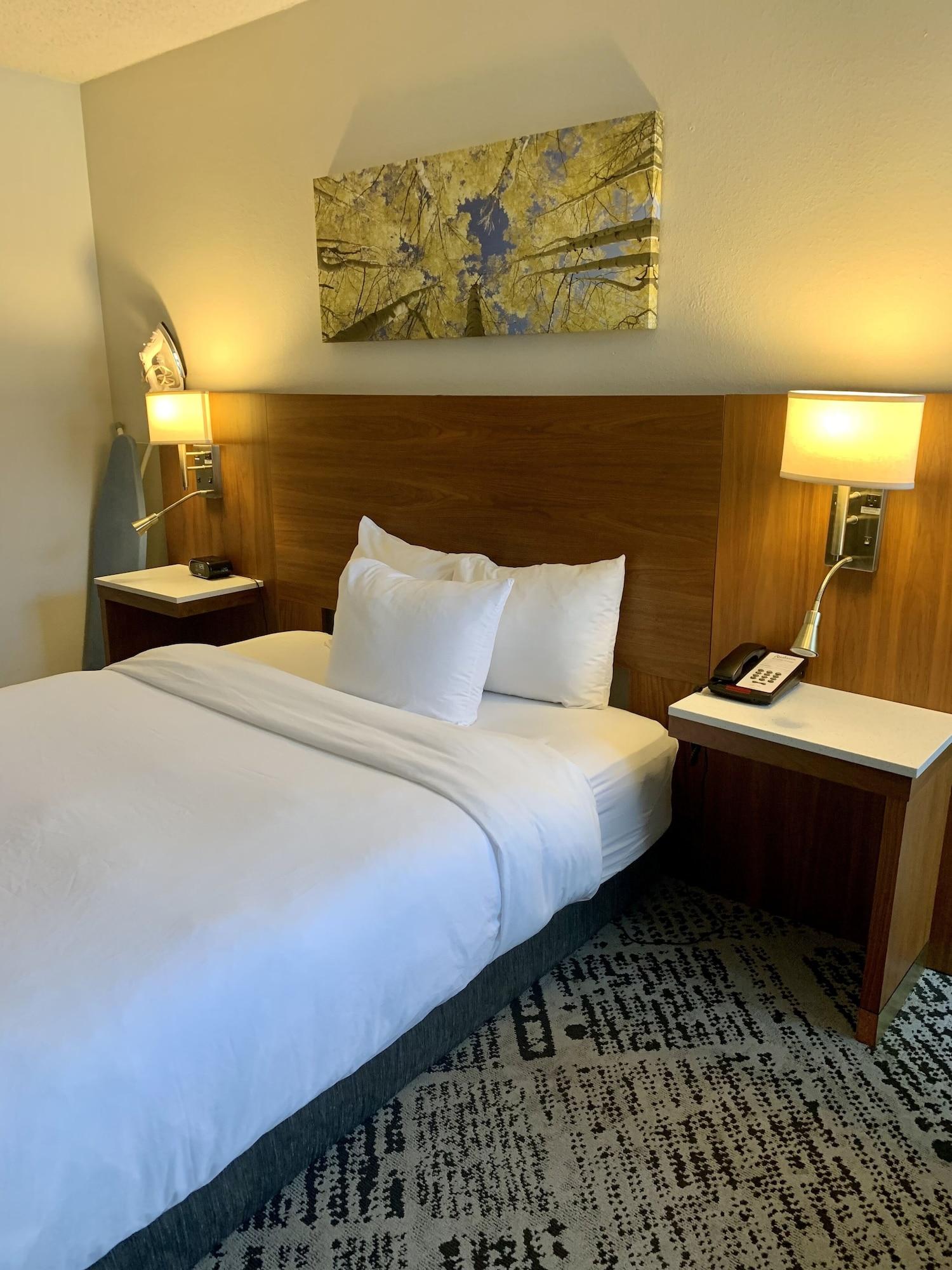 Plaza Hotel Denver Central Ngoại thất bức ảnh
