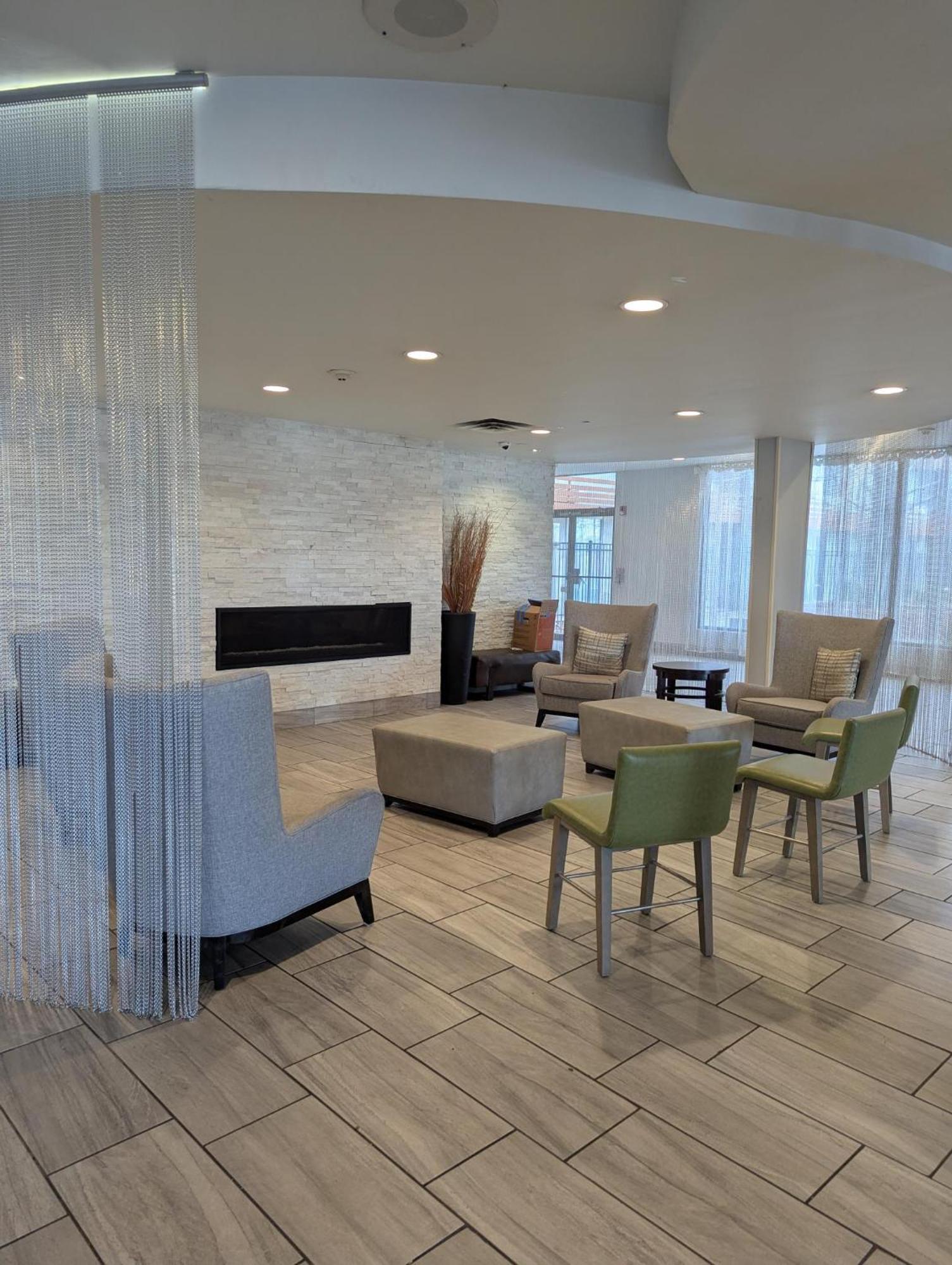 Plaza Hotel Denver Central Ngoại thất bức ảnh